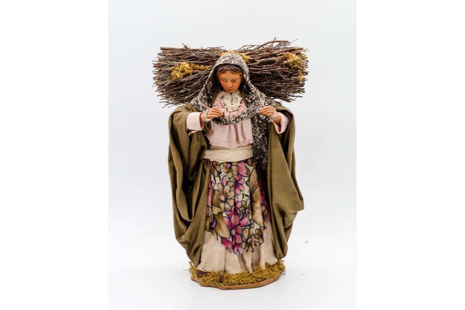 Donna con Fascina - h 24 cm