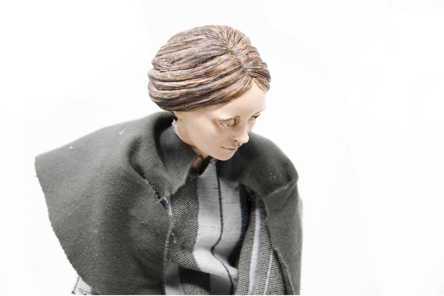  scenetta donna topo - Artigianato in movimento - 30 cm